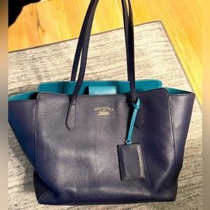 Beautiful navy blue and turquoise Gucci tote bag.